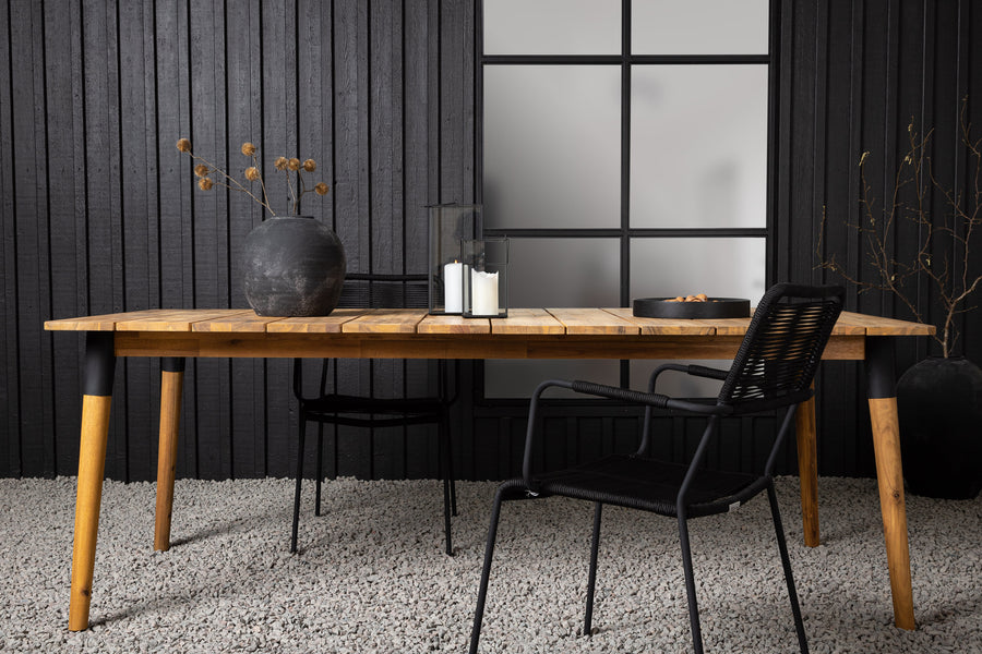Table Julian 