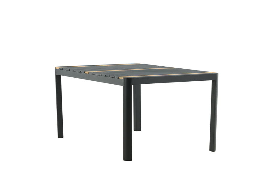 Table Togo 