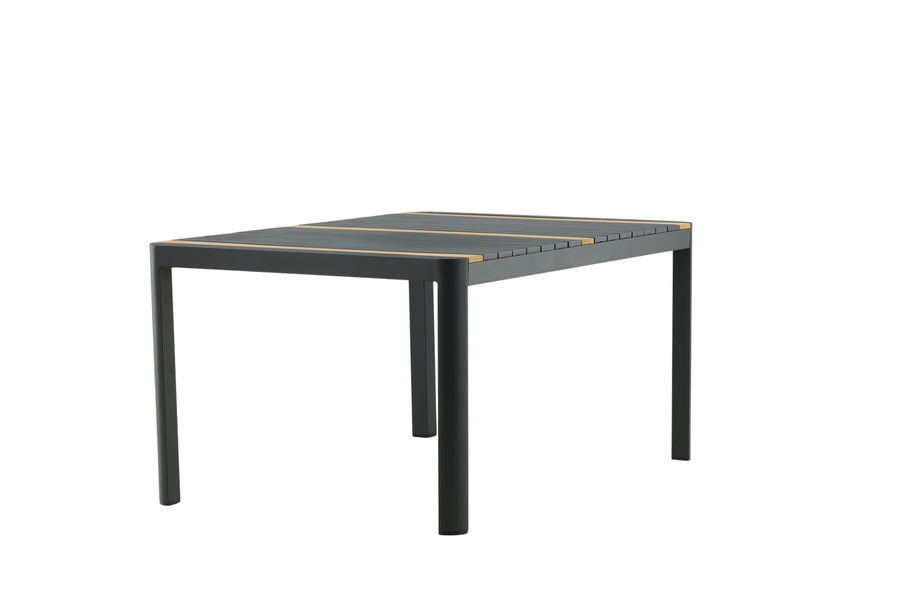 Table Togo 