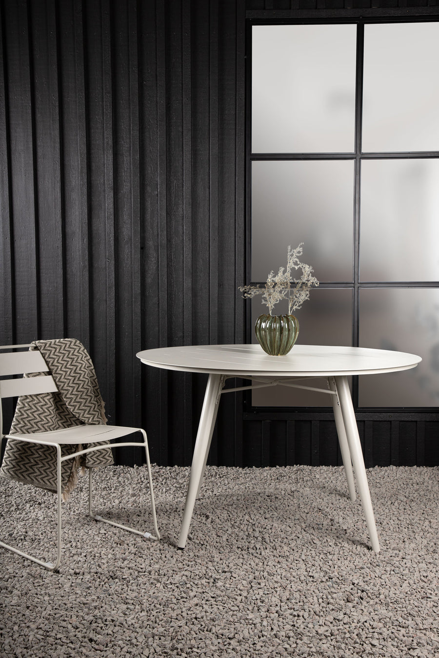 Table Lina 