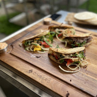 Skärbräda med dippskålar