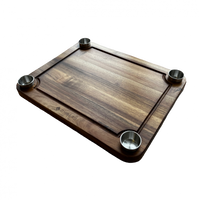 Skärbräda med dippskålar