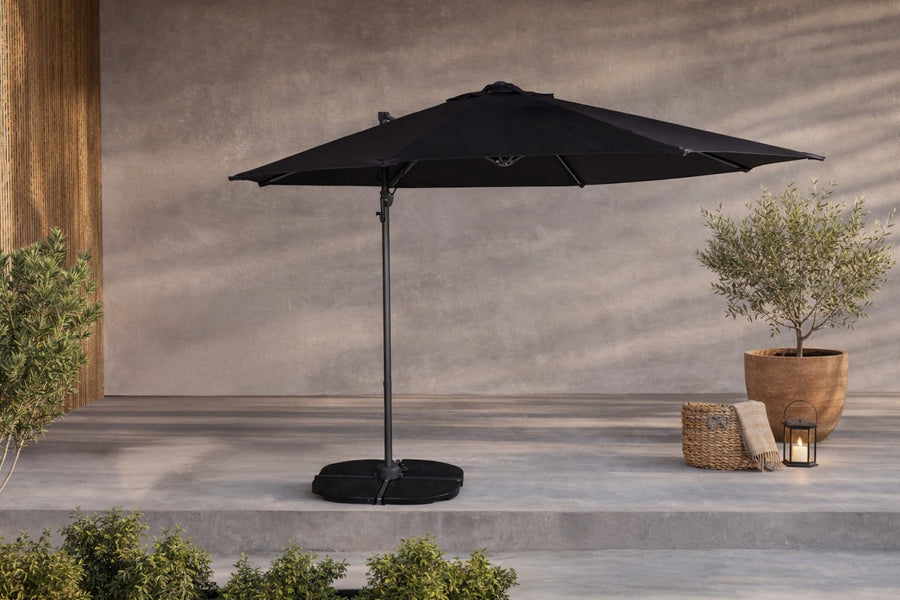 Leeds parasol