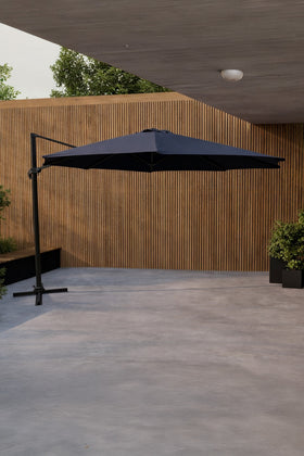 Leeds parasol
