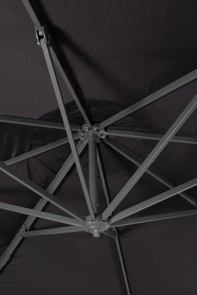 Leeds parasol