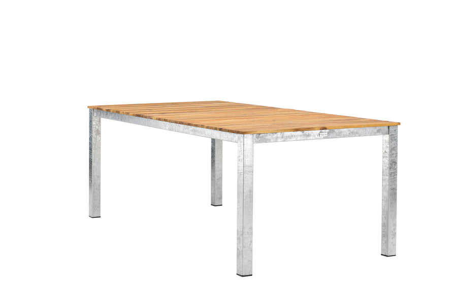 Zenia Bord