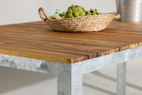 Zenia Bord