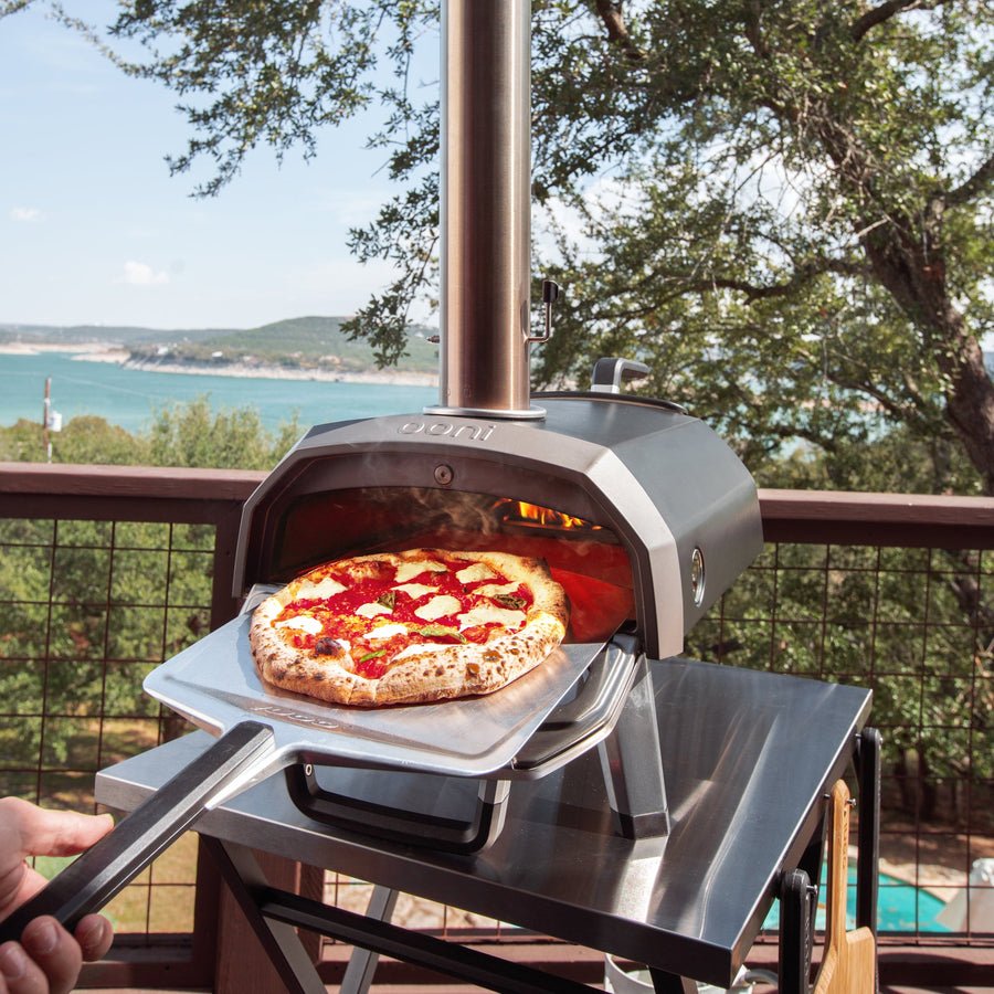 Ooni Karu 2 multifuel pizzaugn