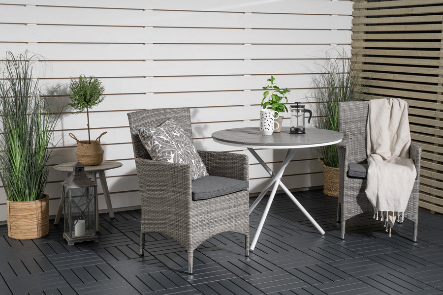 Spisegruppe Parma med stolene Malin 