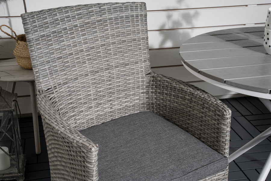 Spisegruppe Parma med stolene Malin 