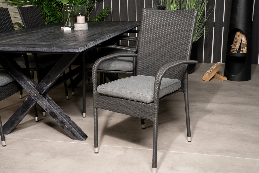 Spisegruppe Rives med stolene Anna 