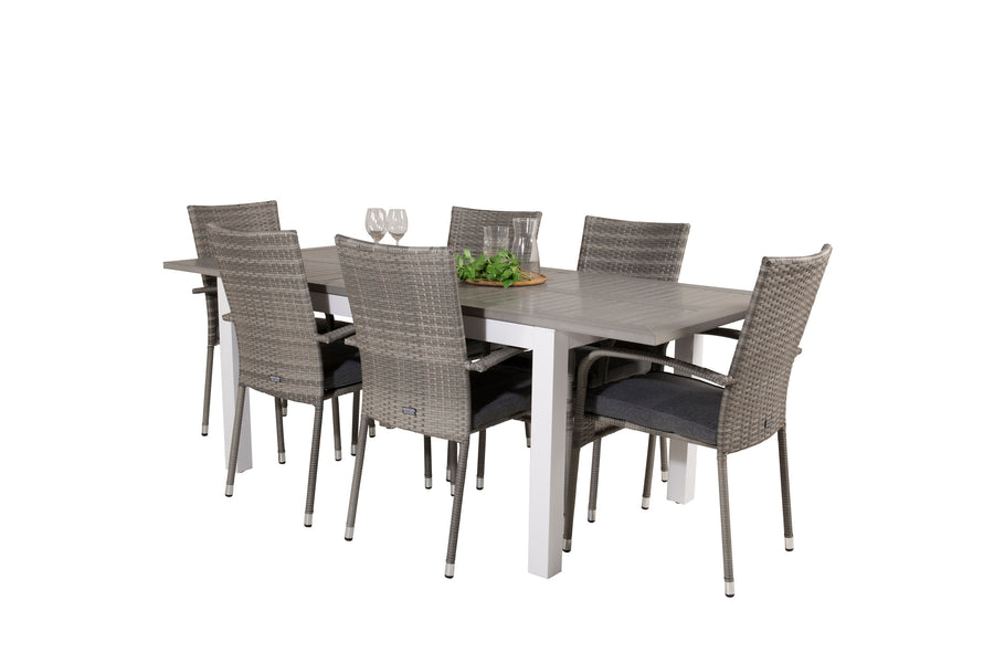 Spisegruppe Albany med stolene Anna 