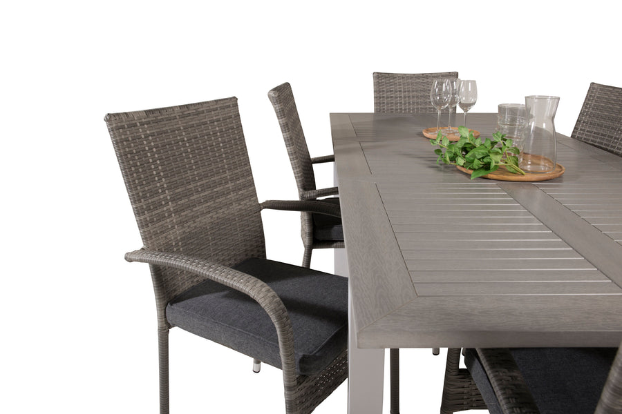 Spisegruppe Albany med stolene Anna 