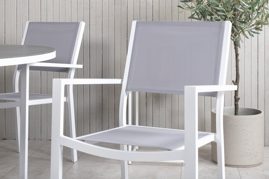 Ensemble de repas rond Copacabana 