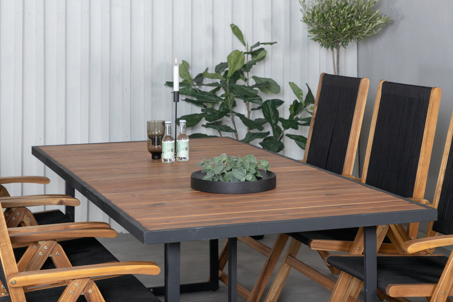 Spisegruppe Khung med stolene Little John 