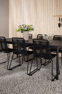 La table à manger Modena avec les chaises Lindos 