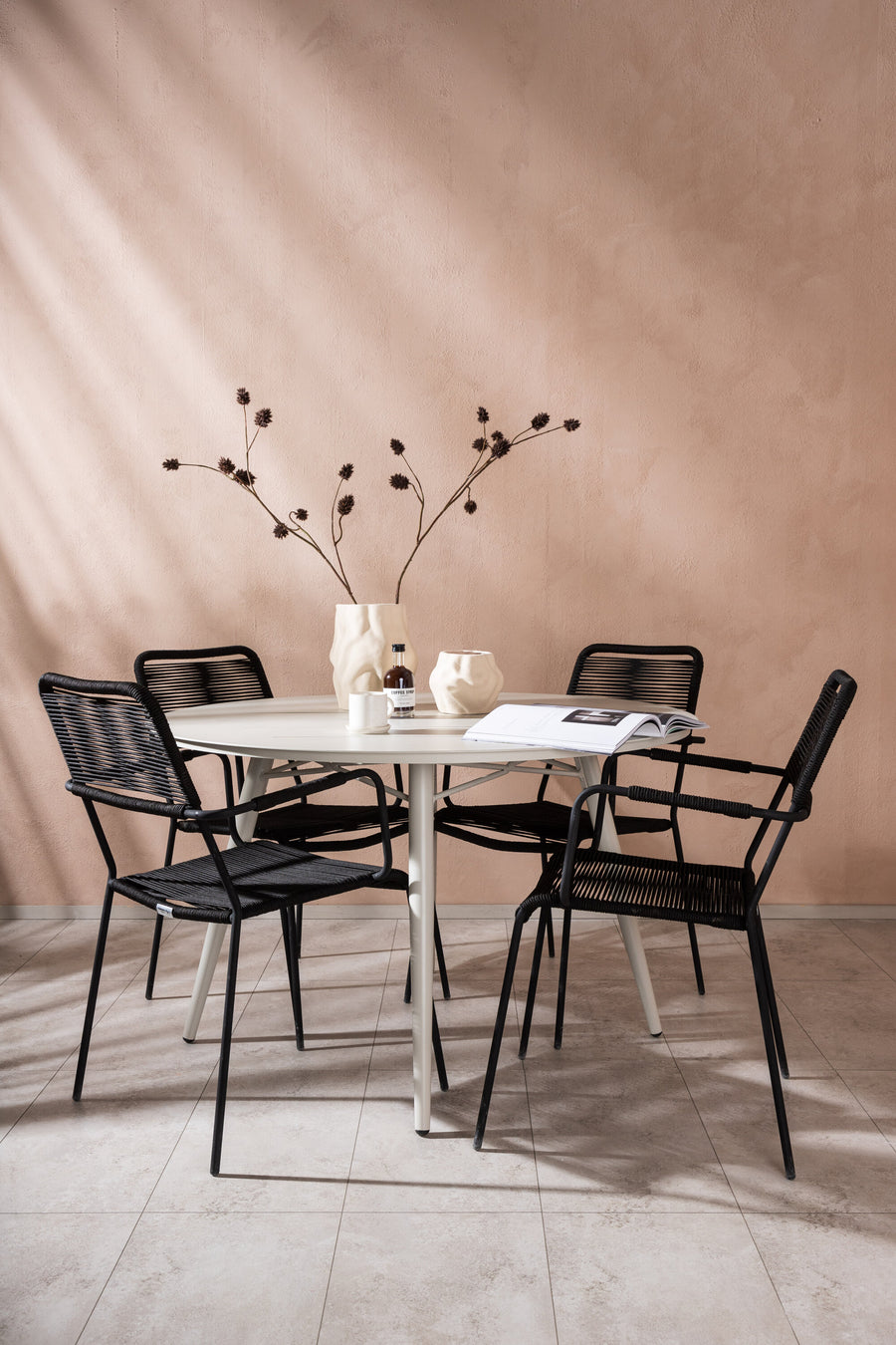 Lina Rund Spisegruppe 