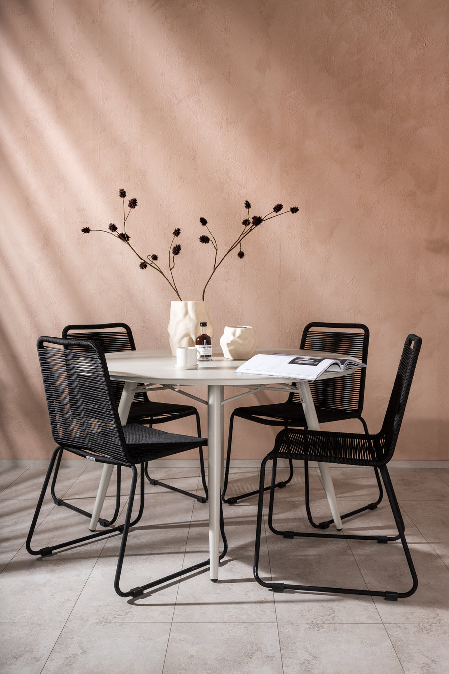 Lina Rund Spisegruppe 