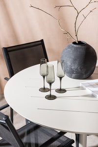 Lina Rund Spisegruppe 